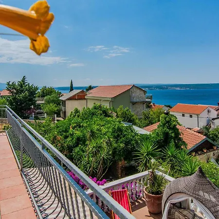 Cozy In With Kitchen ماسلينتسا